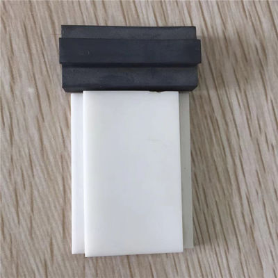 Γυαλισμένο ορθογώνιο γύρω από Al2o3 μερών 3.9g/Cm3 αλουμίνας το κεραμικό πιάτο