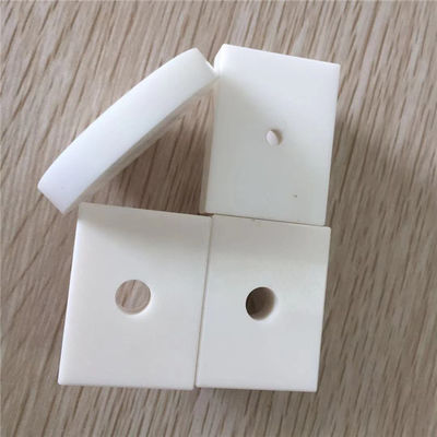 Βιομηχανικός πυκνότητας 6,0 Machinable κεραμικός φραγμός συνδετήρων φραγμών κεραμικός